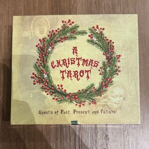 A Christmas Tarot Deck
